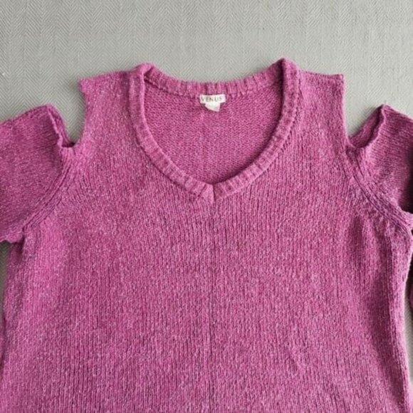 Venus Cold Shoulder Sweater Women's Size 1x Purple Metallic Thread Chunky Y2K - Picture 11 of 16